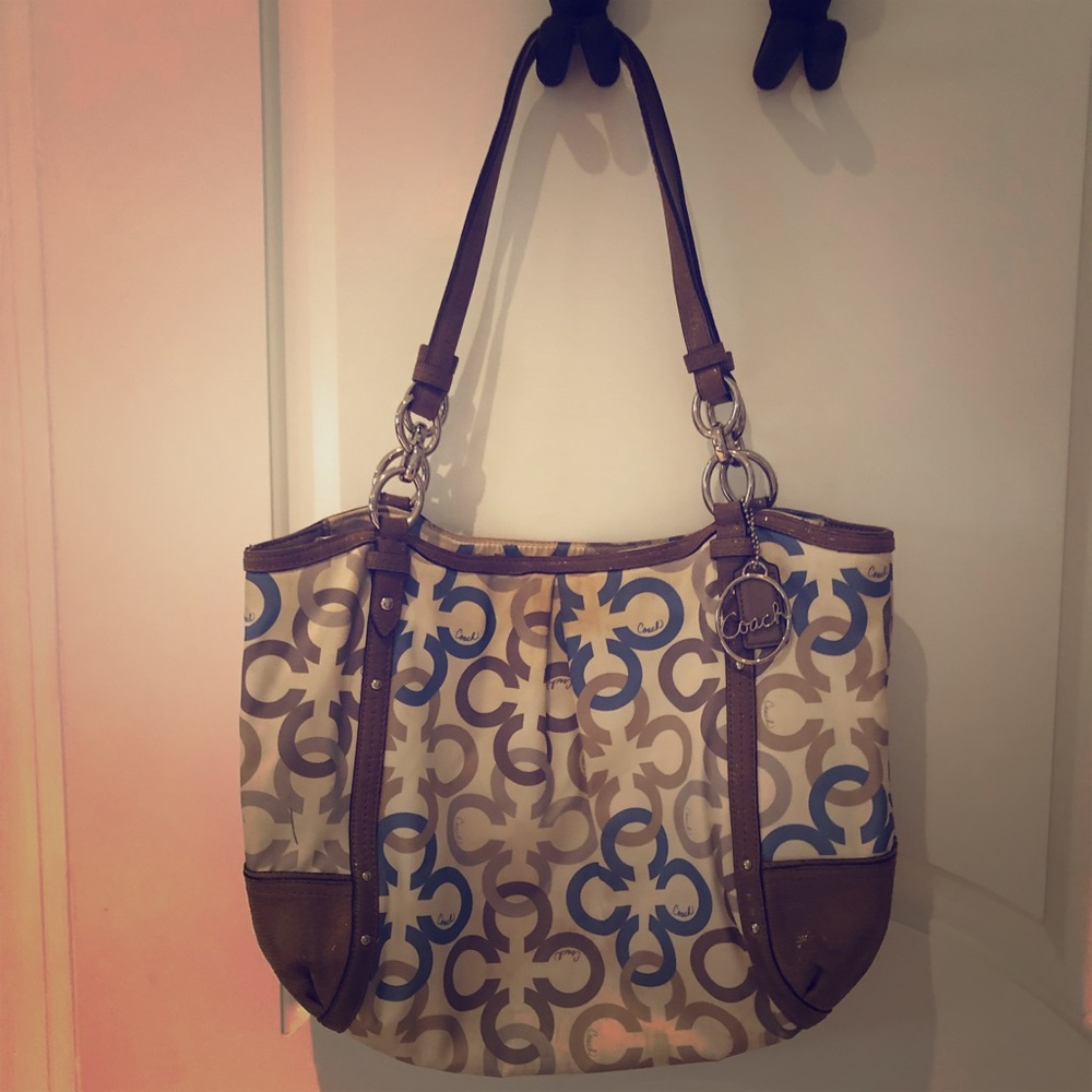 Coach Shoulder Bag